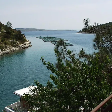 Seaside Secluded Cove Dumboka Bay - Dumboka *