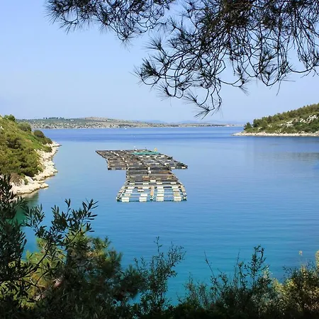 Seaside Secluded Cove Dumboka Bay - Dumboka Apartament