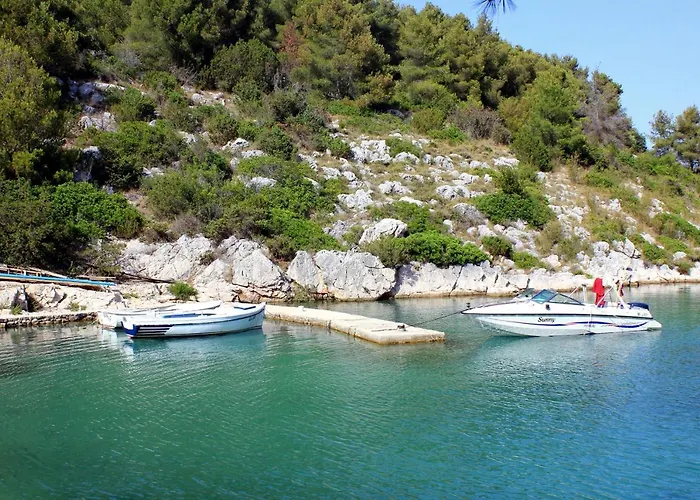 Seaside Secluded Cove Dumboka Bay - Dumboka Daire
